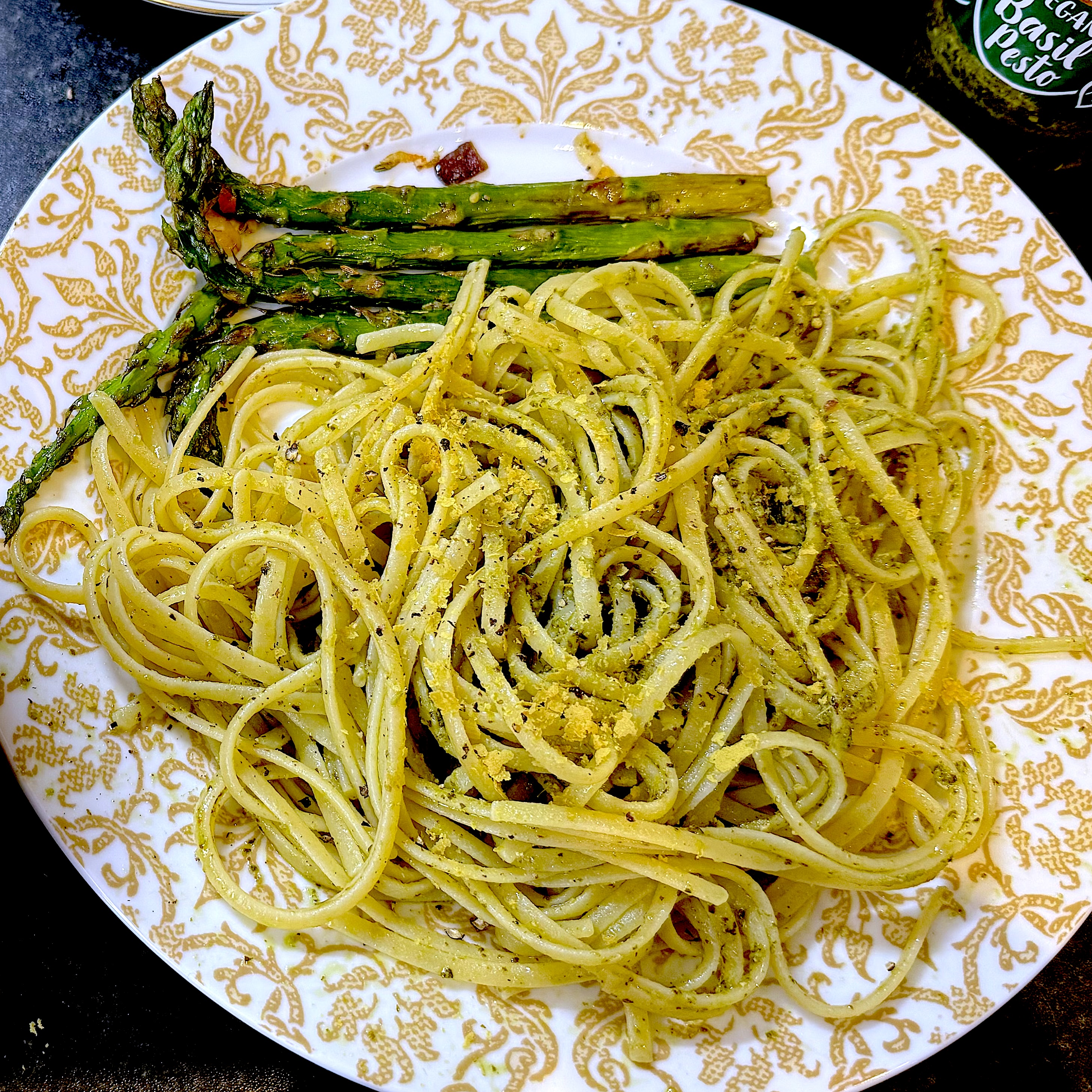 Linguine with a Punchy Pistachio Pesto Sauce